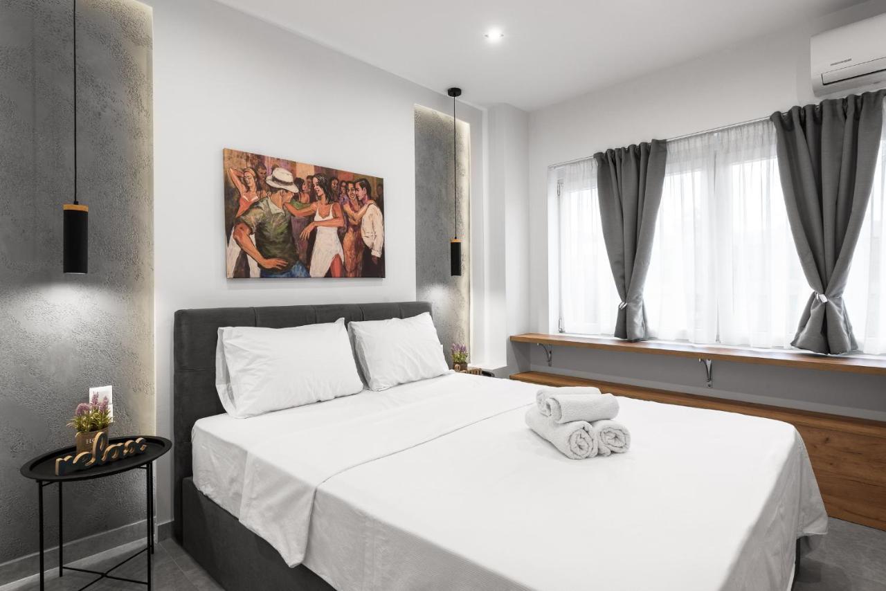 شقة Wood N White, Nilie Hospitality Mgmt سالونيك المظهر الخارجي الصورة