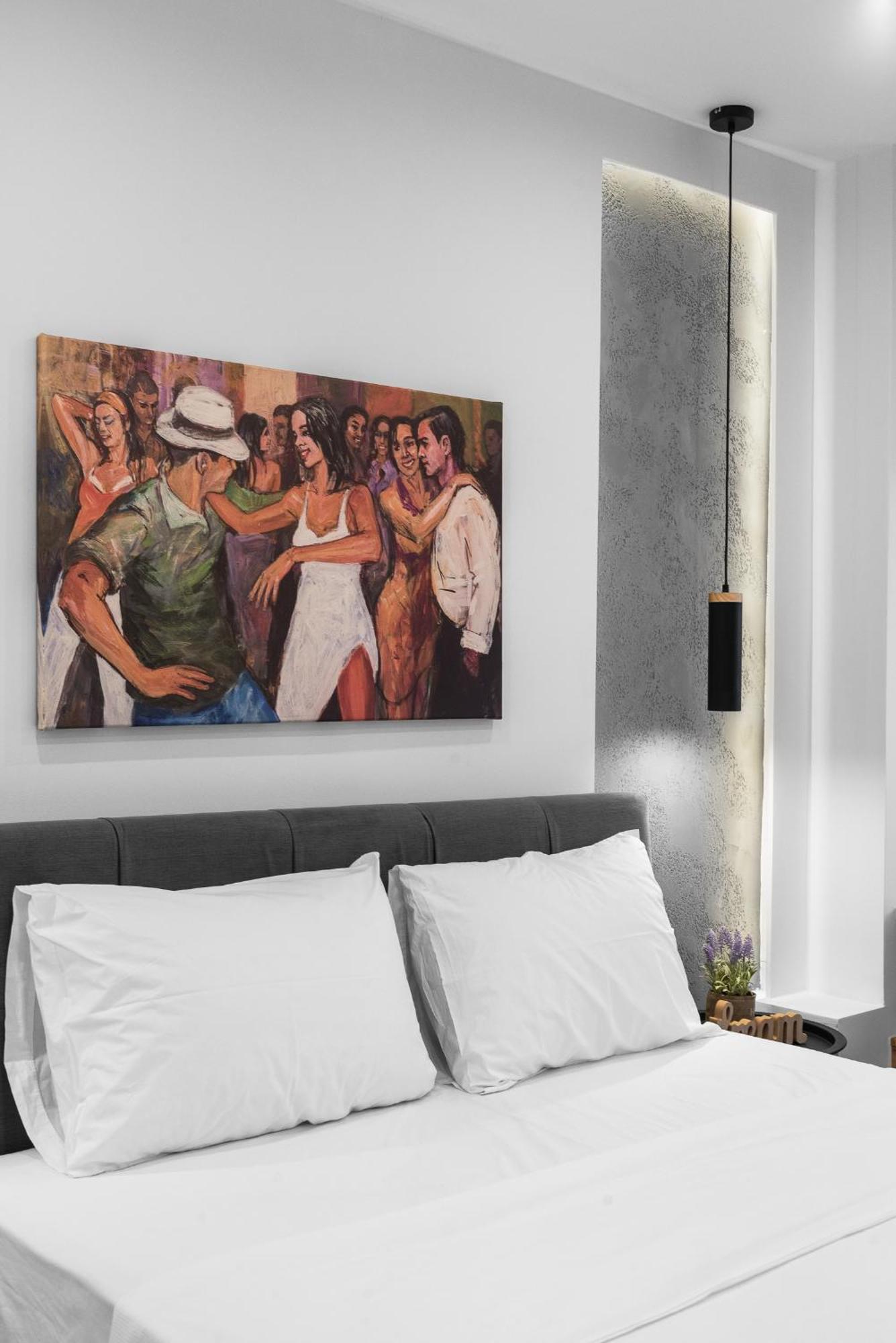 شقة Wood N White, Nilie Hospitality Mgmt سالونيك المظهر الخارجي الصورة